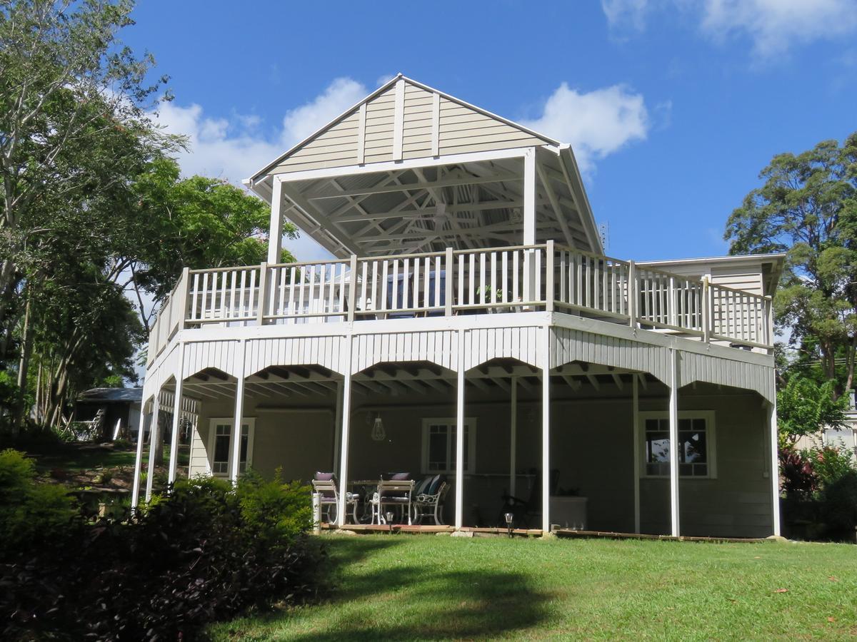 Keillor Lodge Maleny Exteriör bild