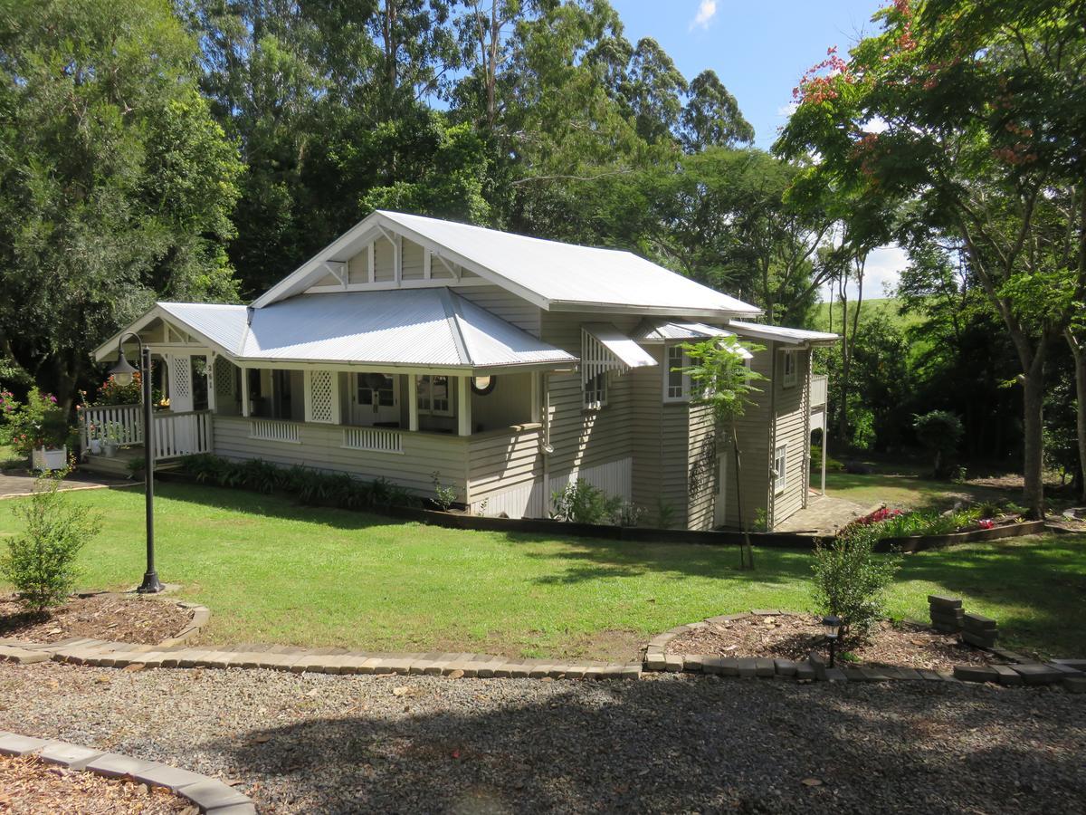 Keillor Lodge Maleny Exteriör bild